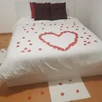 公寓 Ferias Inesqueciveis 卡雷加杜